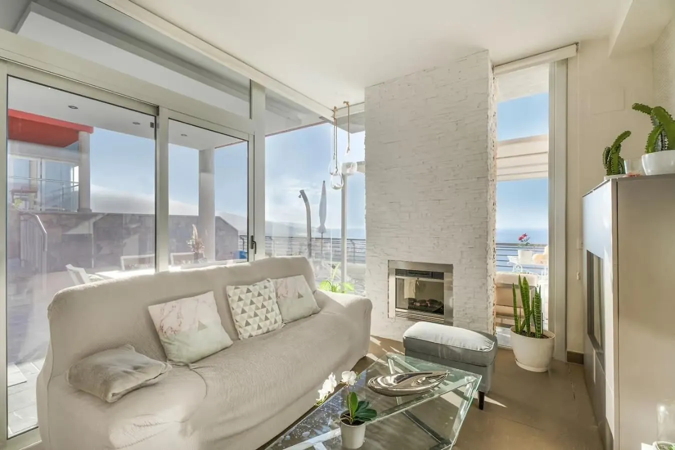 Villa Golden Horizon Con Piscina Privada Climatizada Santa Úrsula